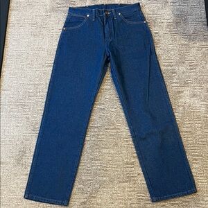 NWOT Wrangler Men's Dark Blue Straight Jeans 30 X 30